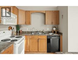 40 Tofflemire, Amherstburg, ON N9V4A4 Photo 14