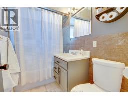 3035 Radisson, Windsor, ON N9E1Y4 Photo 22