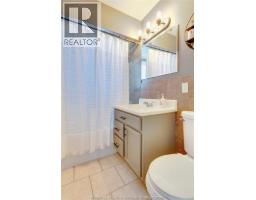 3035 Radisson, Windsor, ON N9E1Y4 Photo 23