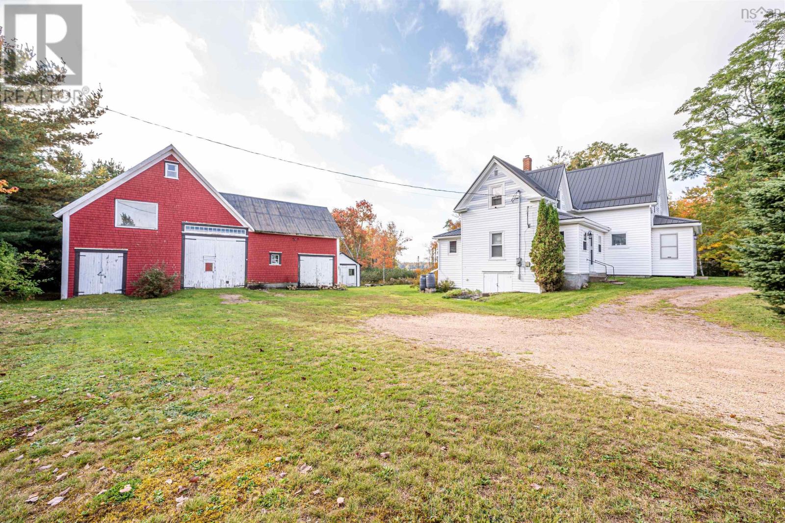 1462 East Dalhousie Road - 2