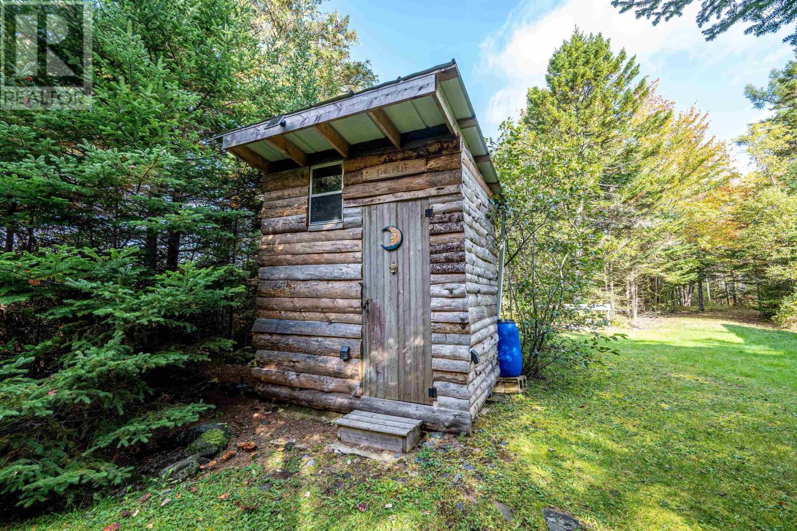 1462 East Dalhousie Road - 30