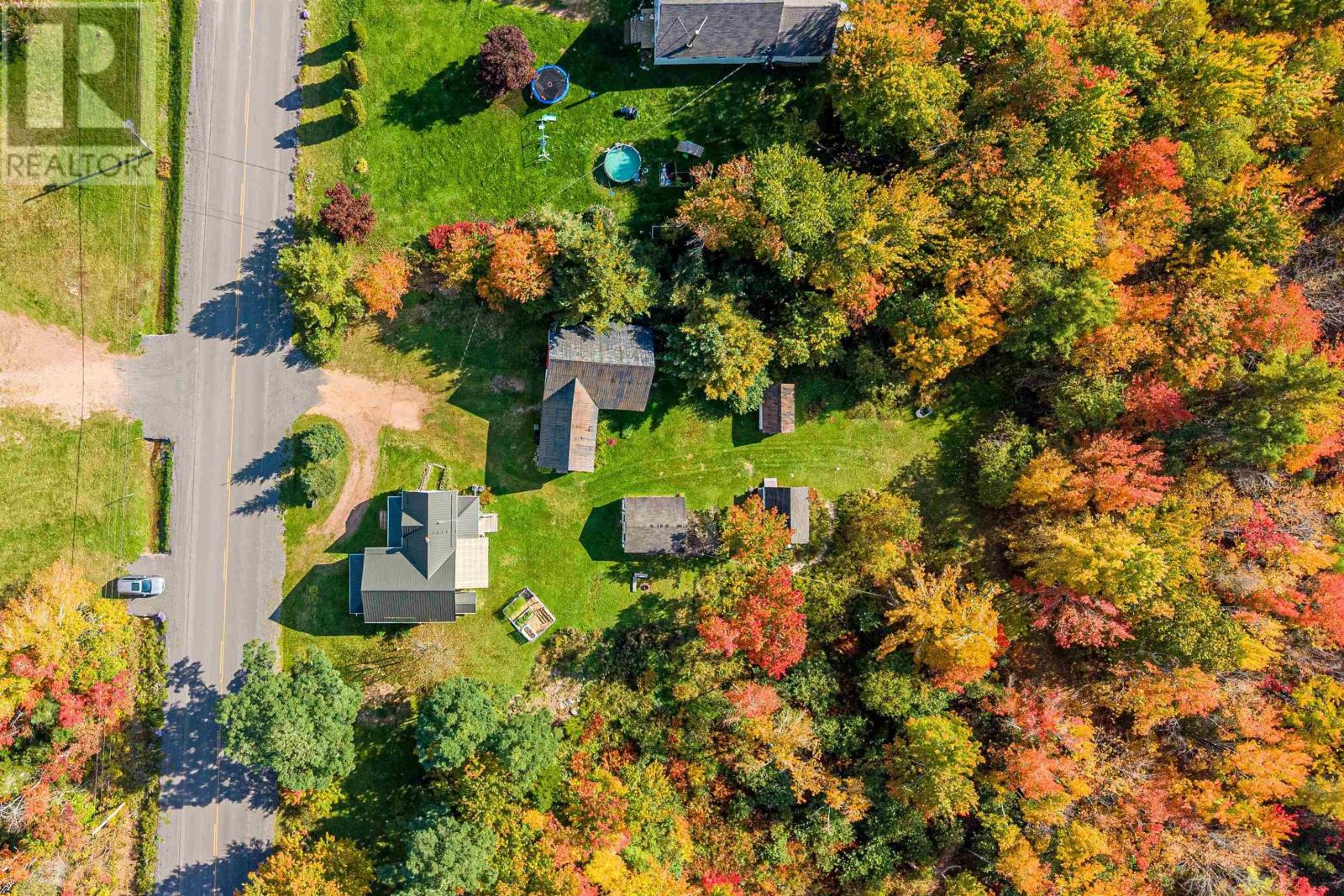 1462 East Dalhousie Road - 48