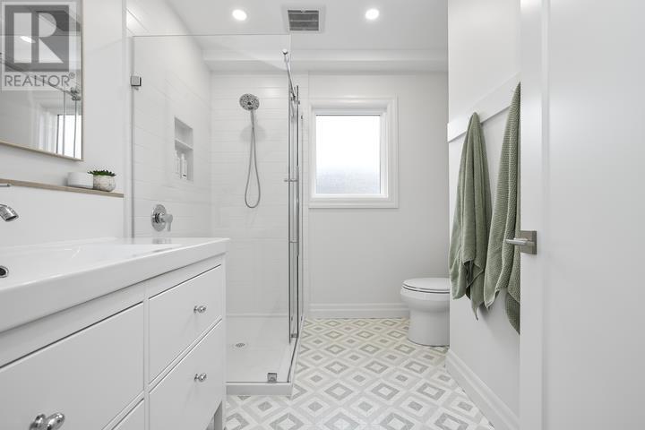 35 Hugill ST - Image 30