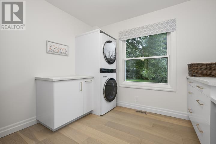 35 Hugill ST - Image 24