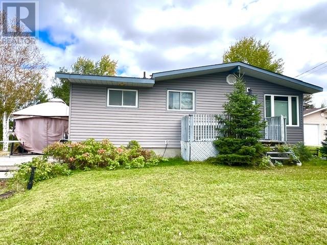 3342 Elm Street - 1