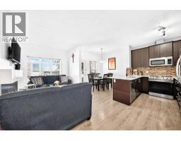 4pc Bathroom - 337 Copperpond Landing Se, Calgary, AB T2Z1G6 Photo 10