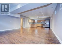 103 Lake Avenue, Richmond Hill, ON L4E3G5 Photo 34