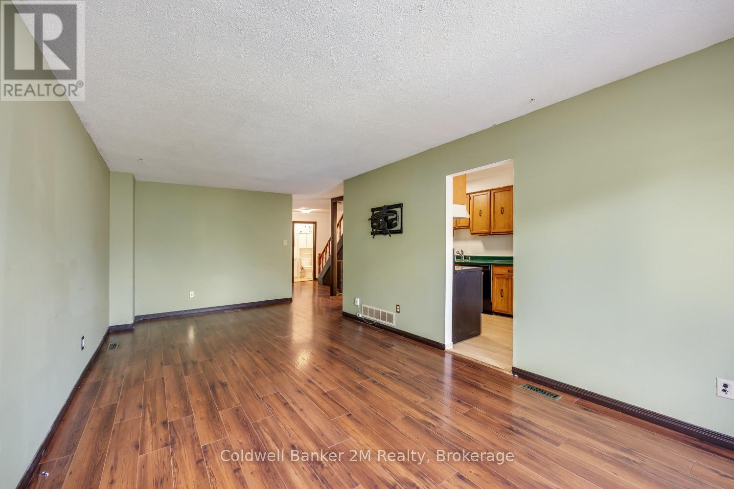 1161 TROWBRIDGE COURT - 4