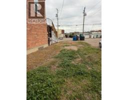 5312 49 Avenue, Taber, AB T1G1T8 Photo 15