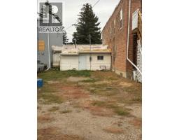 5312 49 Avenue, Taber, AB T1G1T8 Photo 16
