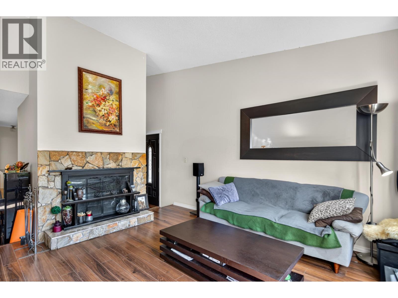 19765 WILDCREST AVENUE, Pitt Meadows