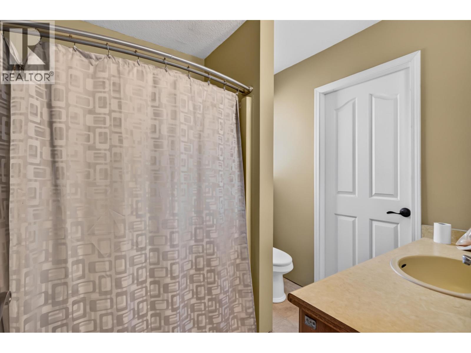 19765 WILDCREST AVENUE, Pitt Meadows