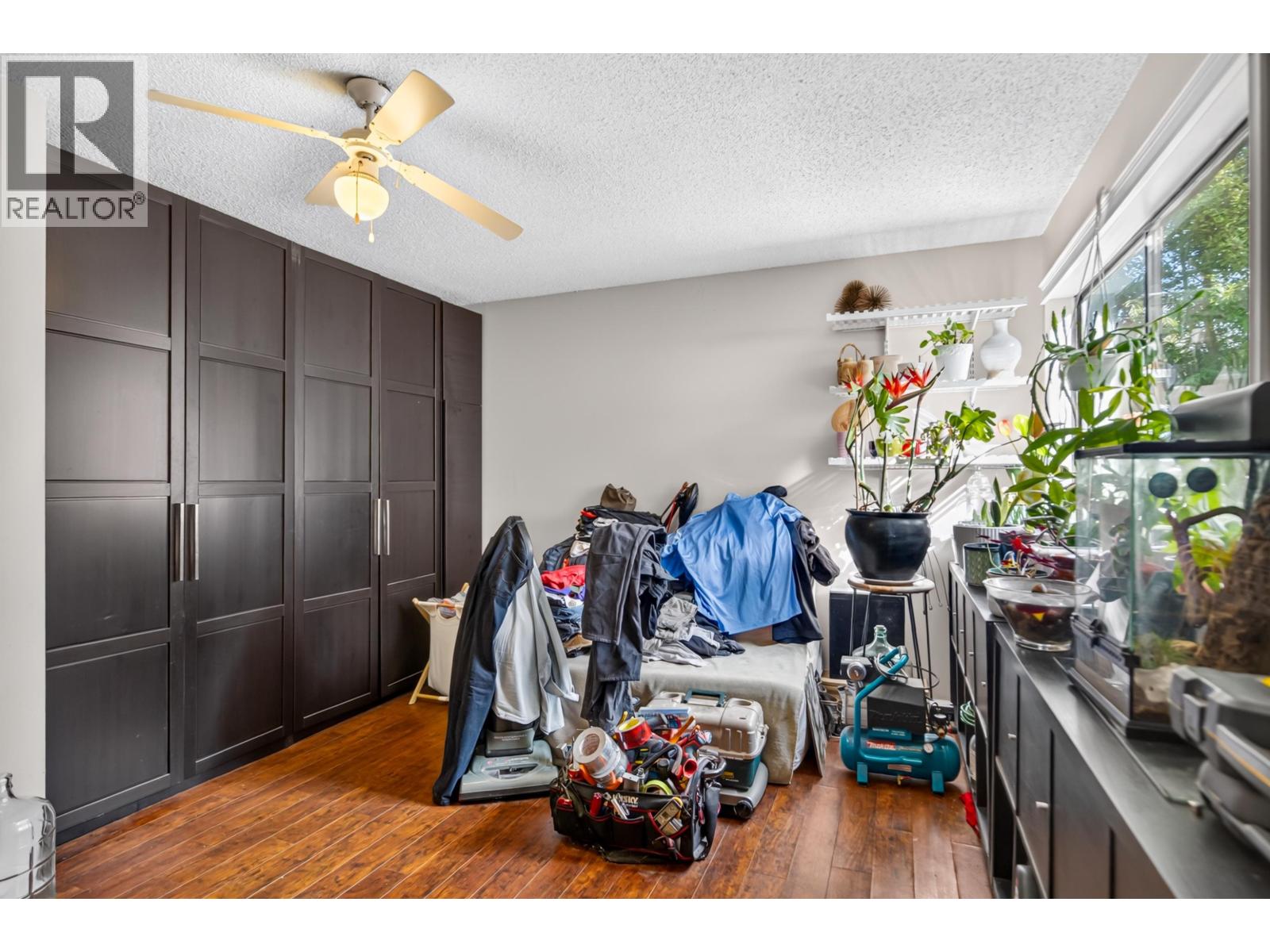 19765 WILDCREST AVENUE, Pitt Meadows