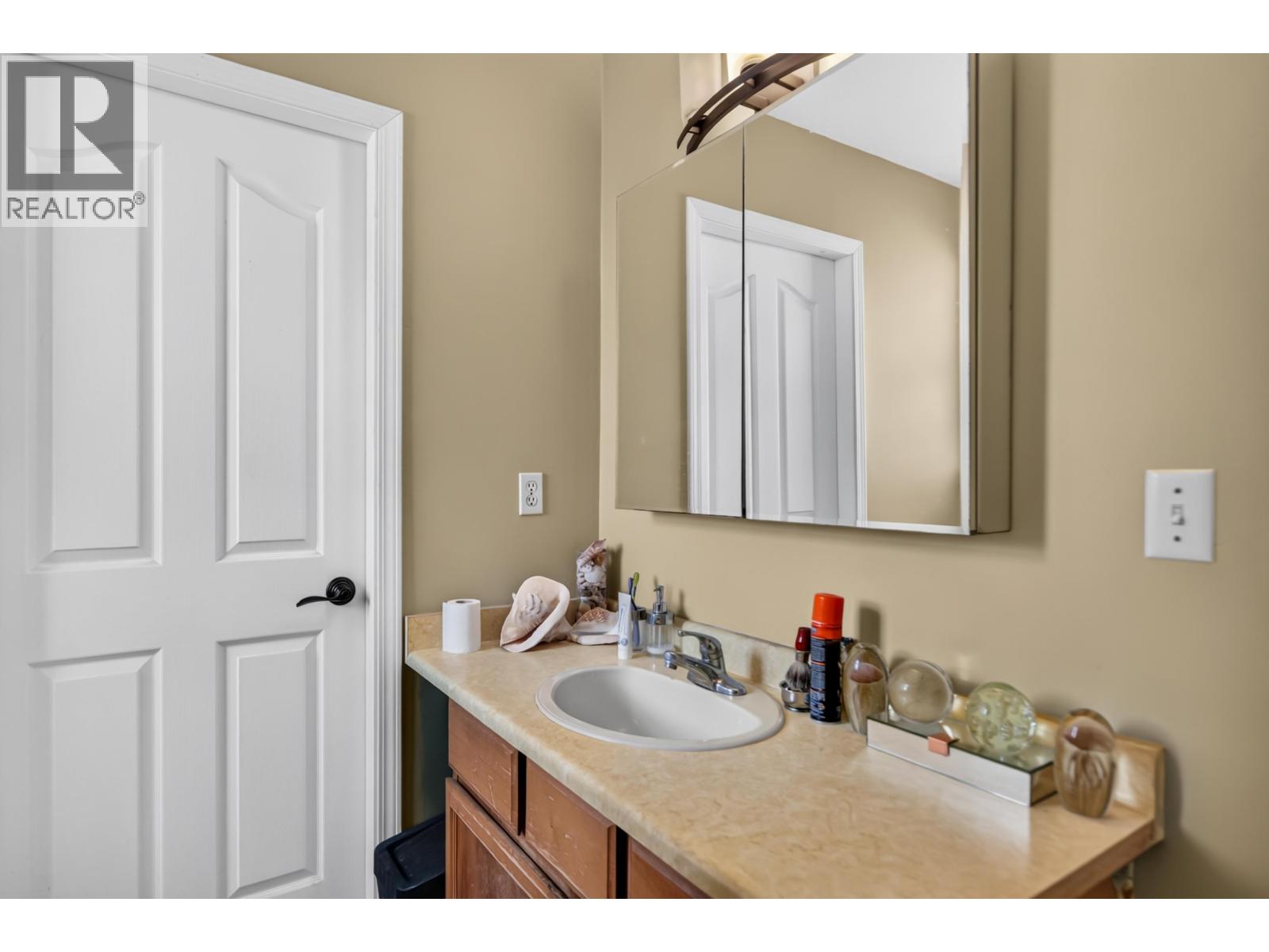 19765 WILDCREST AVENUE, Pitt Meadows