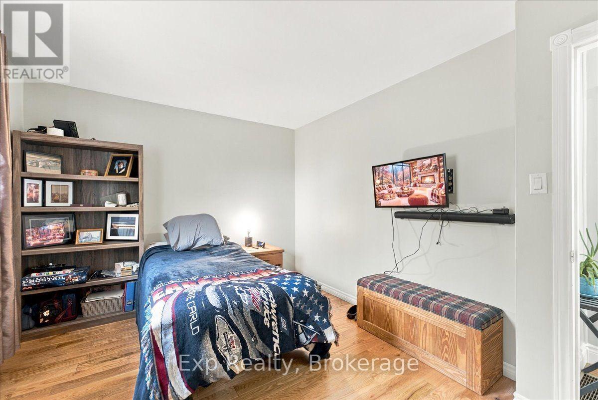 1576 STEWART LINE - 23