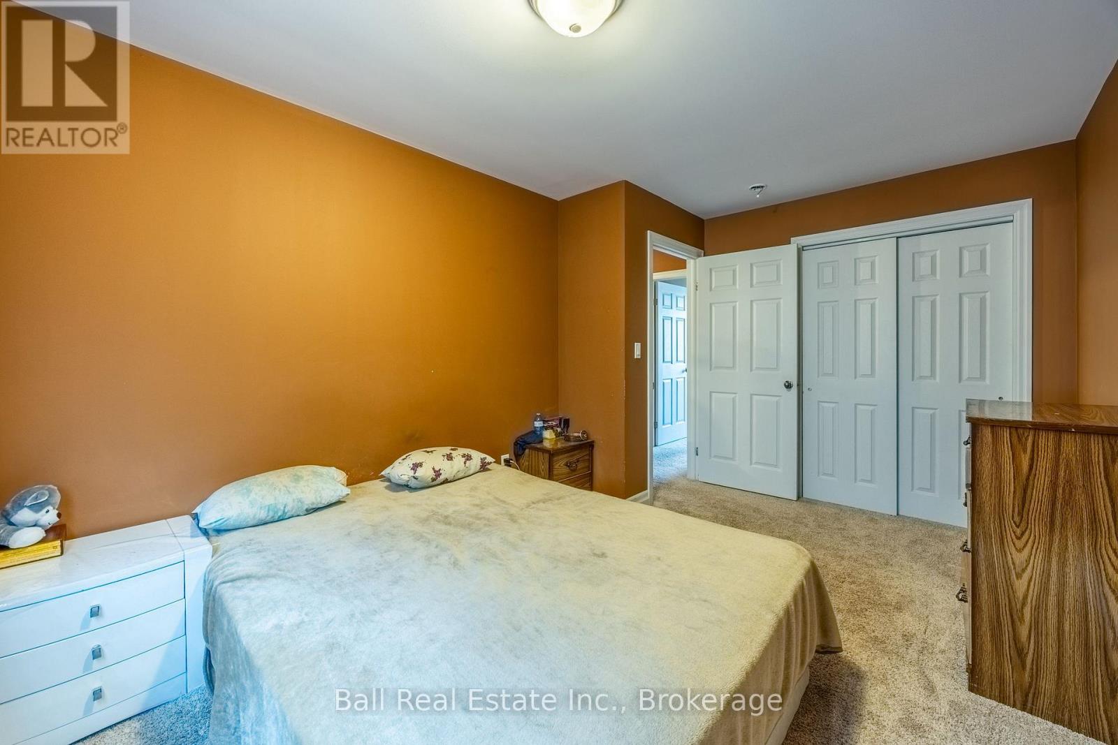126183 Mall Road — photo 18