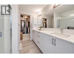 204, 300 Harvest Hills Place NE - photo 16