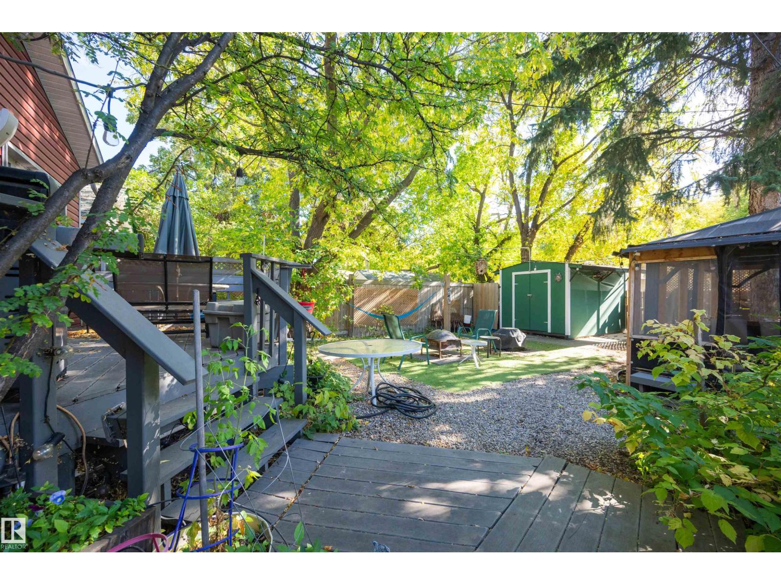 9851 85 AV NW - Image 29