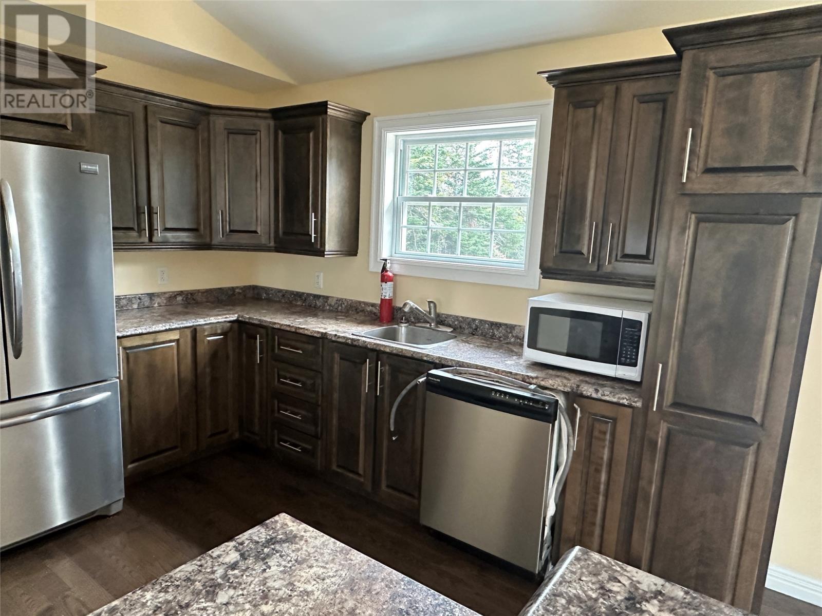 203 Church Road - 14