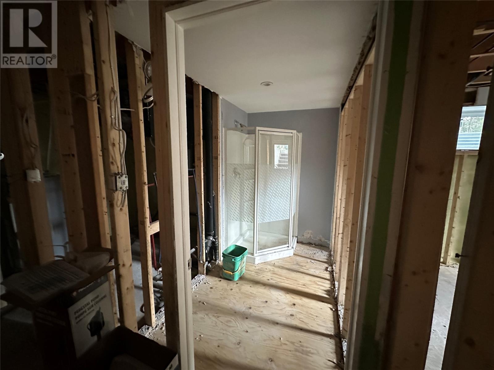 203 Church Road - 24
