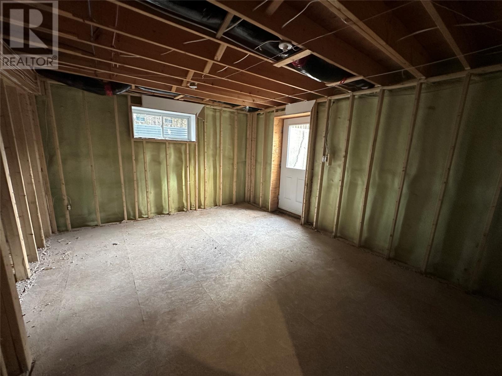 203 Church Road - 26