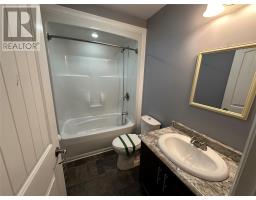 203 Church Road thumbnail 16