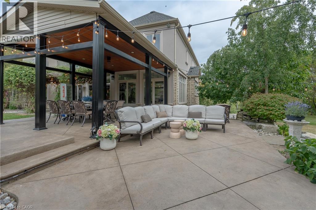 740 FIDDLERS GREEN Road - Image 10