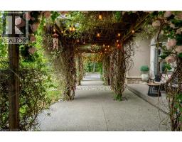5pc Ensuite bath - 740 Fiddlers Green Road, Ancaster, ON L9G3L1 Photo 15