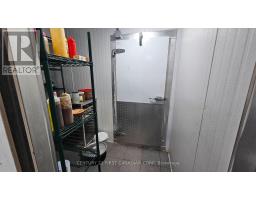 Unit 1 - 405 Wharncliffe Road S, London South, ON N6J2M3 Photo 8