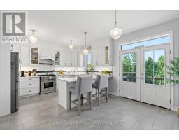Dining room - 155 Spencer Avenue, Lucan Biddulph, ON N0M2J0 Photo 15