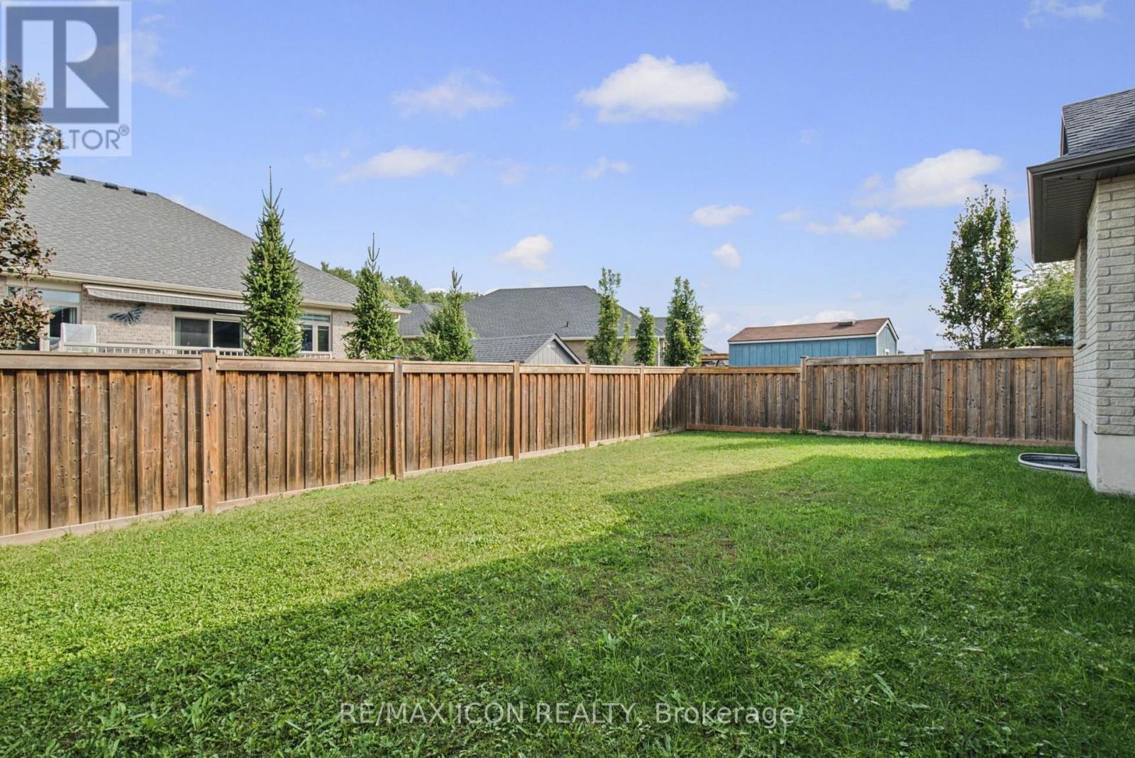 32 FOXTAIL LANE - Image 22