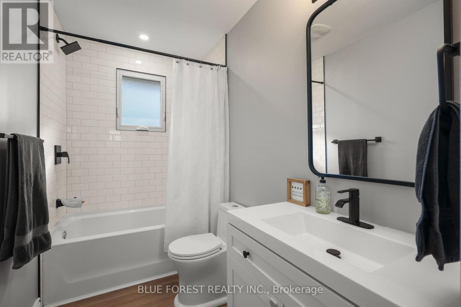 106 HAROLD CT COURT - 24