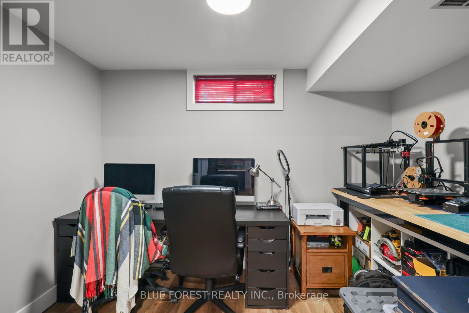 106 HAROLD CT COURT - 32