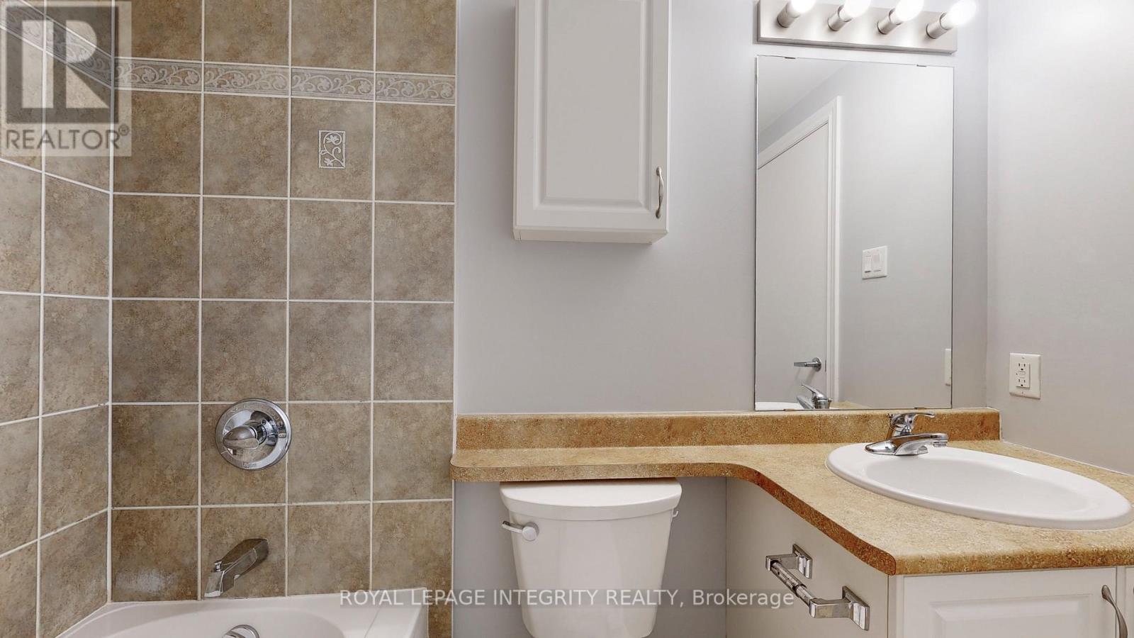 #903 234 RIDEAU STREET - Image 21
