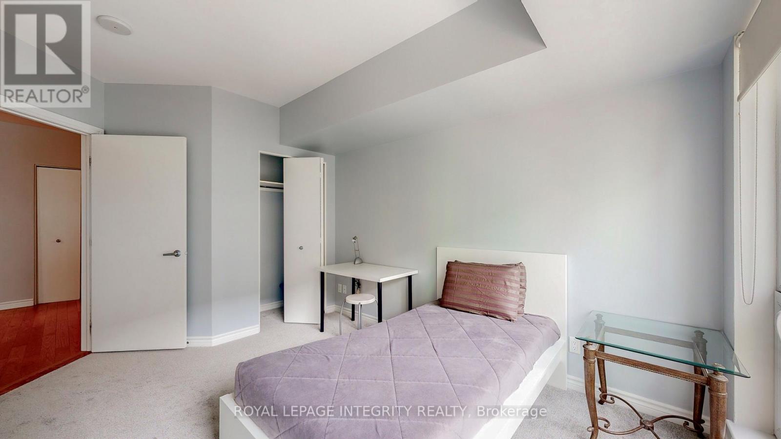 #903 234 RIDEAU STREET - 23