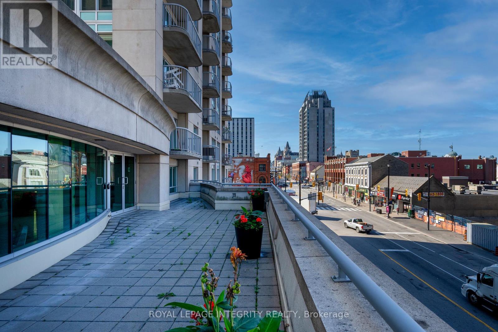 #903 234 RIDEAU STREET - 32