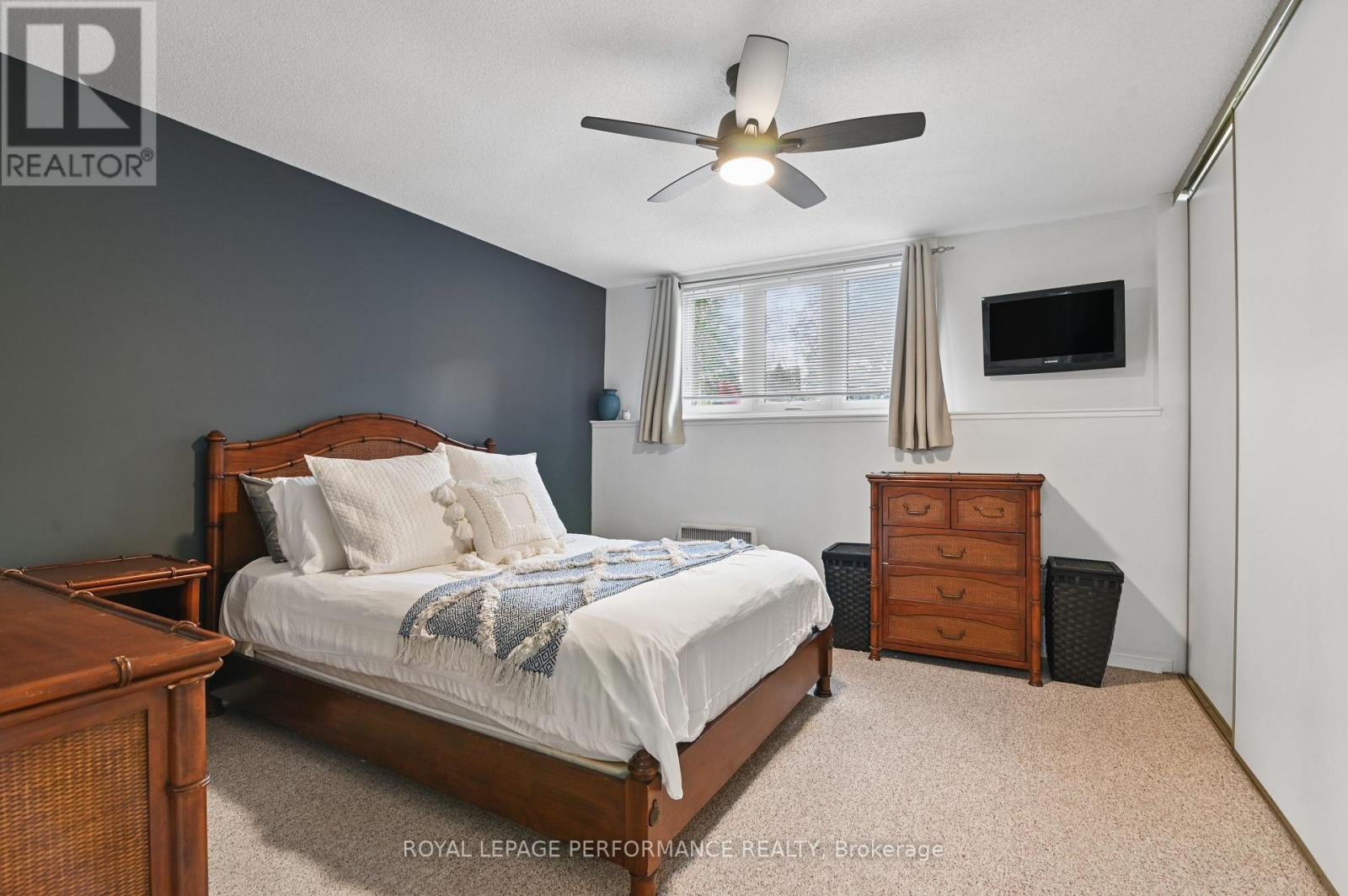 6 - 266 Briston Private