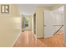 77 Grady Crescent, Ottawa, ON K2H5S2 Photo 12