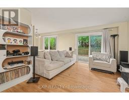 77 Grady Crescent, Ottawa, ON K2H5S2 Photo 7