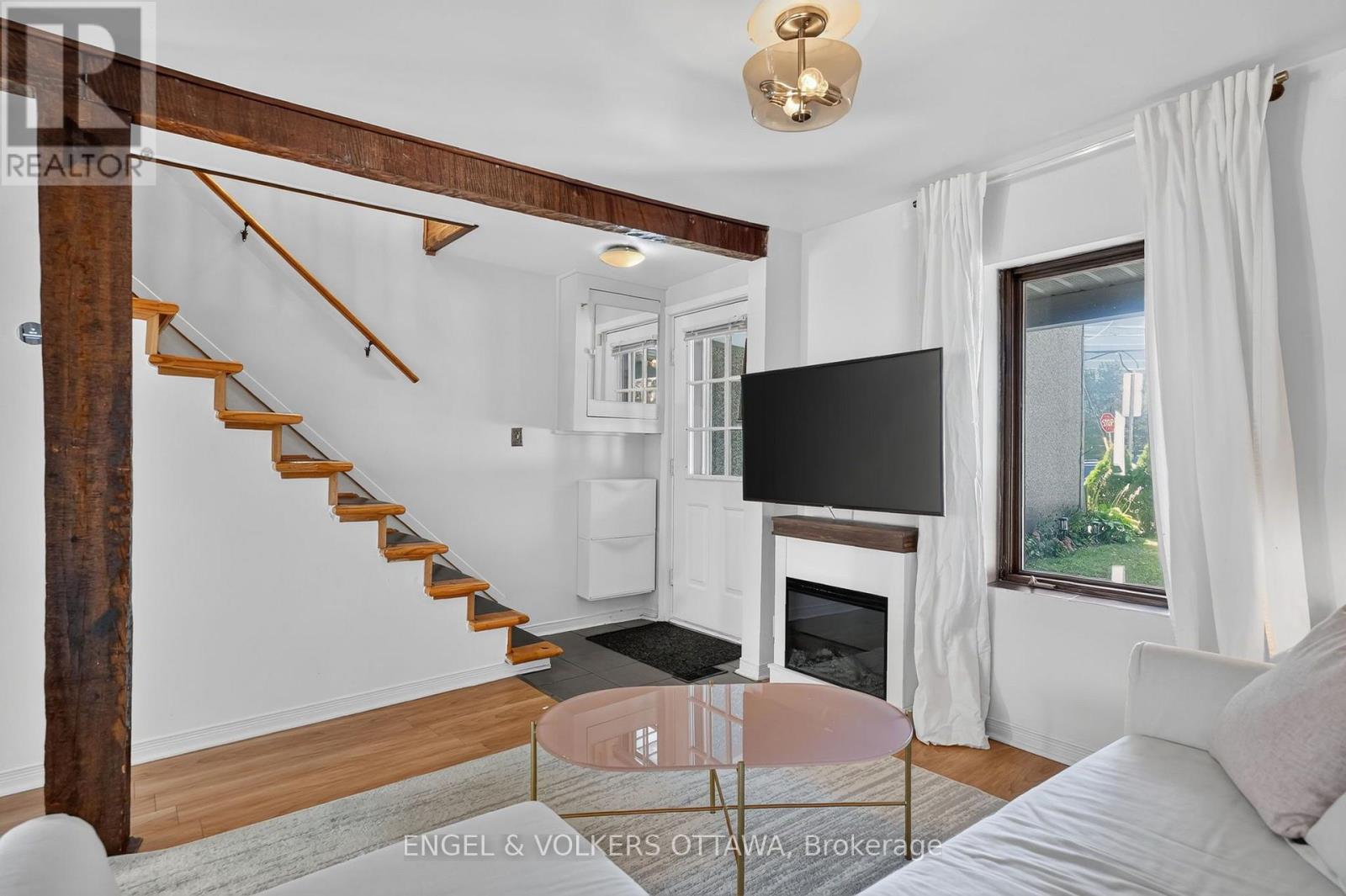 319 SAVARD AVENUE - 10