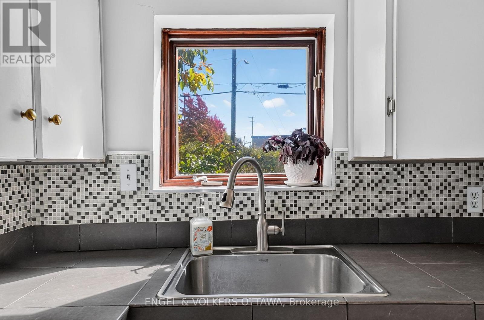 319 SAVARD AVENUE - Image 26
