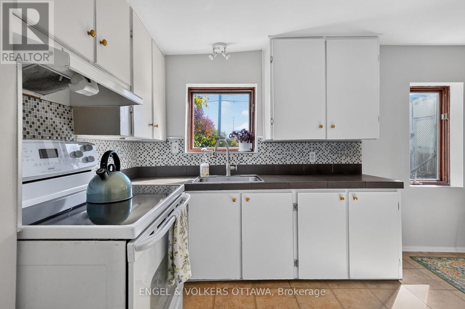 319 SAVARD AVENUE - Image 27