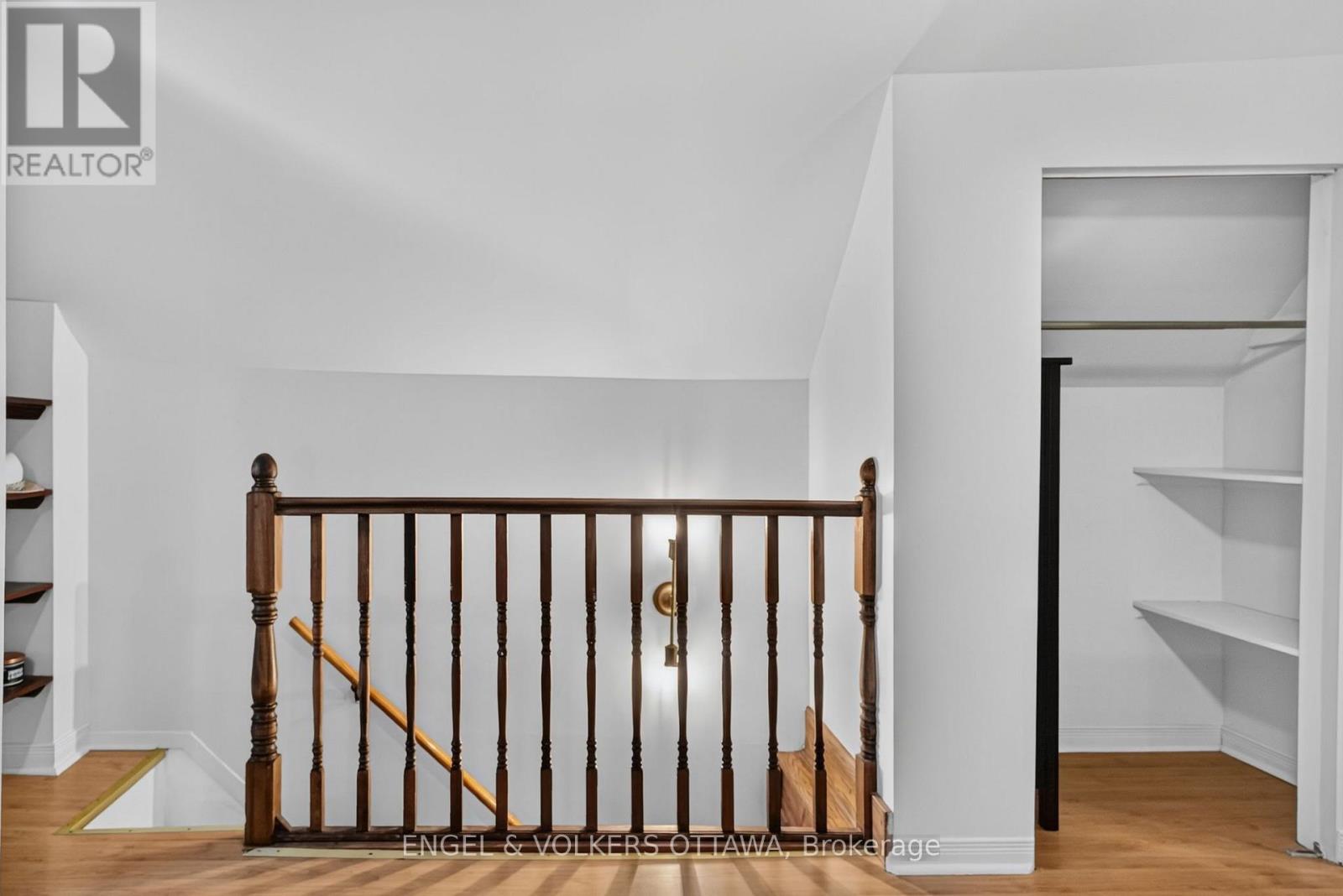 319 SAVARD AVENUE - 39