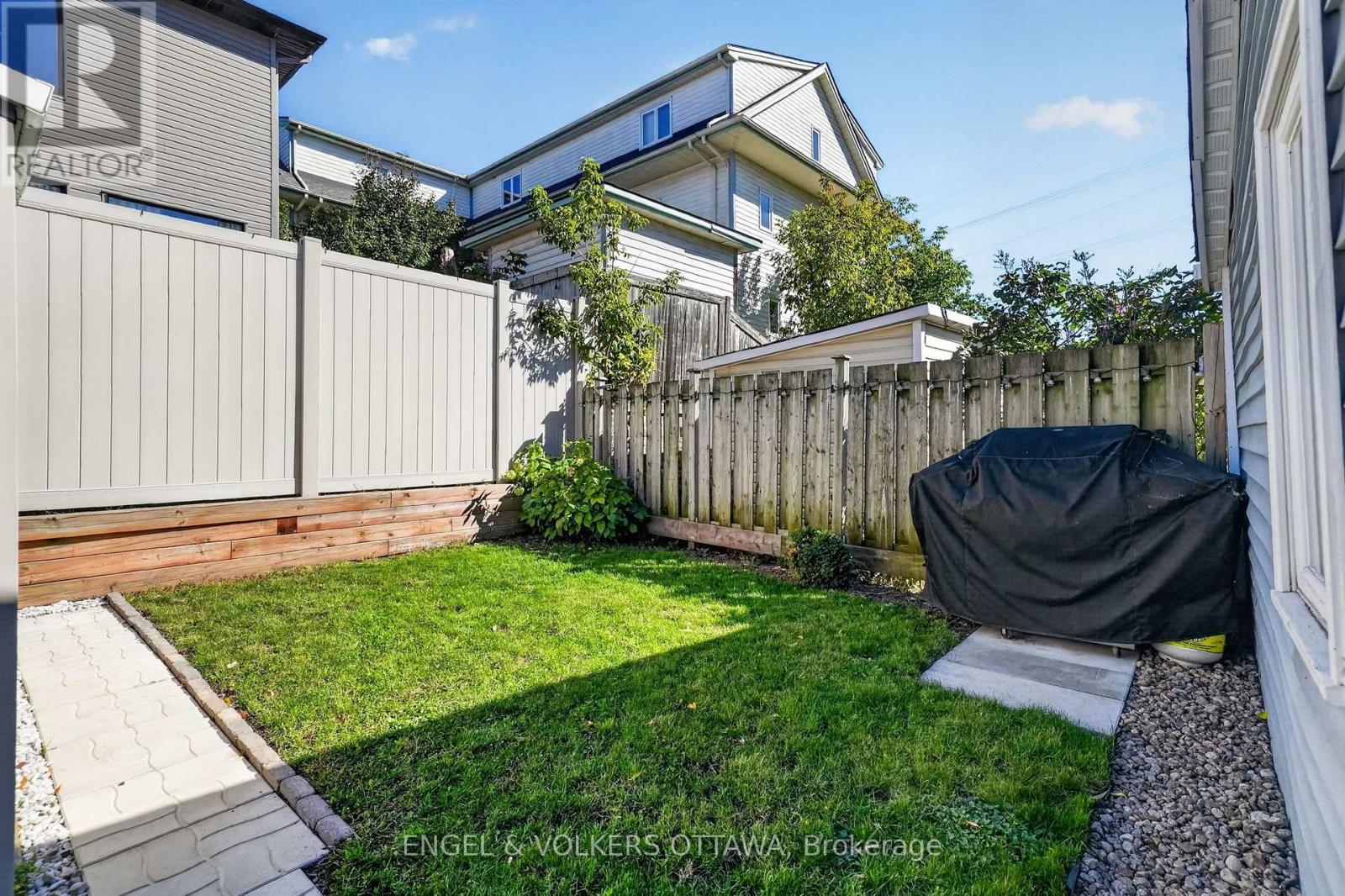 319 SAVARD AVENUE - Image 42