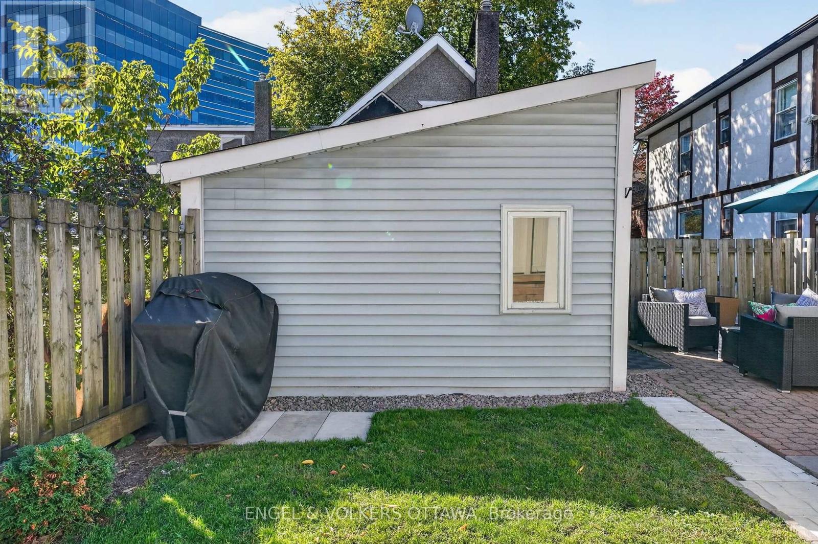 319 SAVARD AVENUE - 44