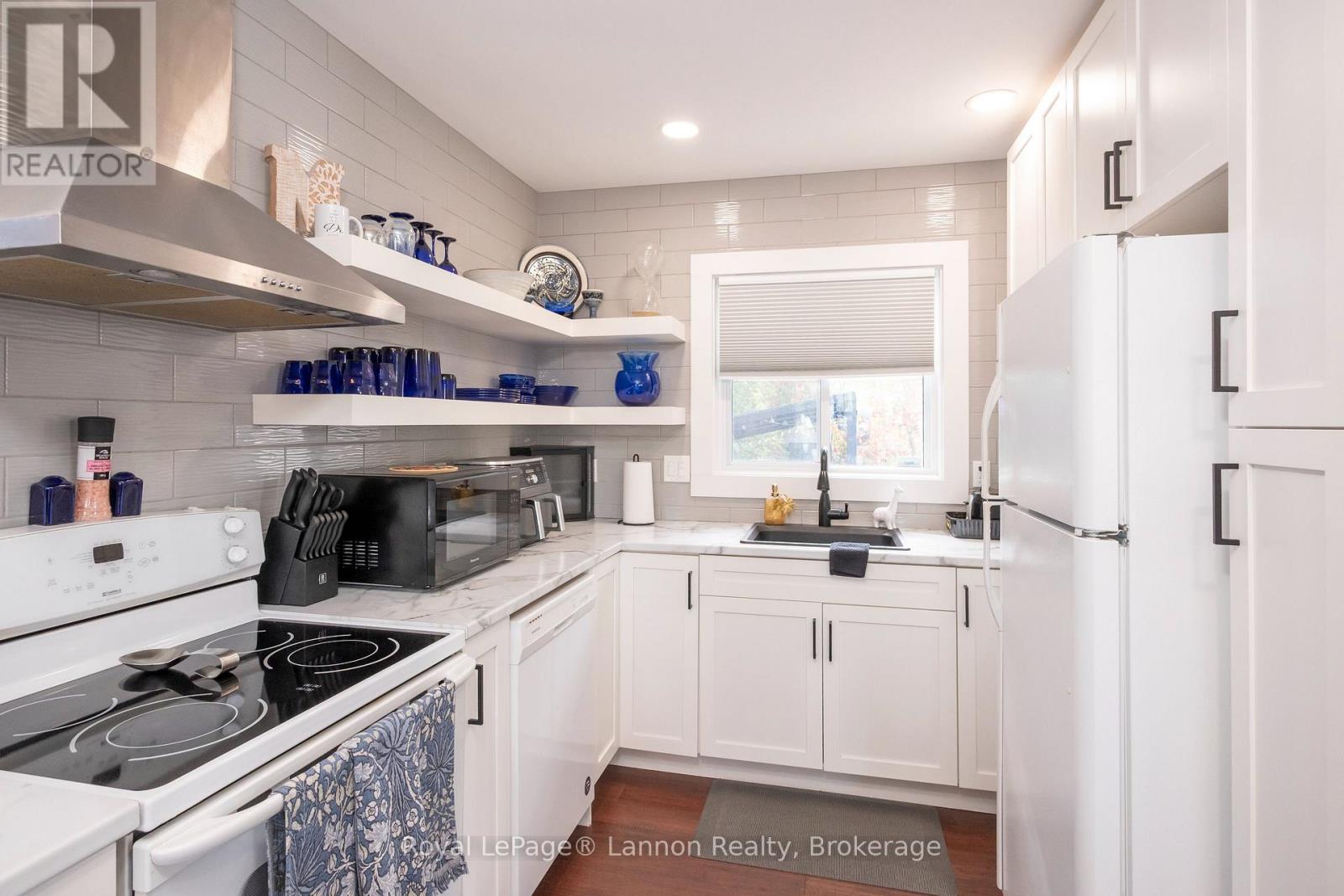 234 AMELIA ST STREET E - Image 17