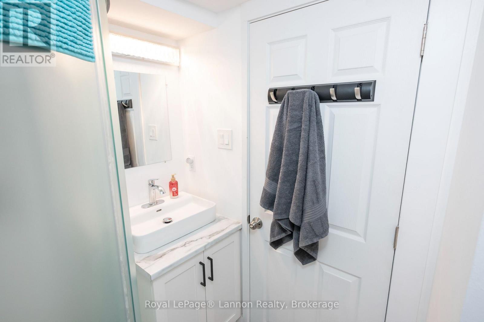 234 AMELIA ST STREET E - Image 46