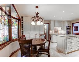 Kitchen - 215 Briar Hill Crescent, Hamilton, ON L9G3M9 Photo 9