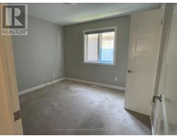 284 Classic Avenue, Welland, ON L3B0A4 Photo 8