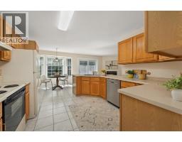 2311 Amy Lynn Park, Windsor, ON N9E4N3 Photo 11